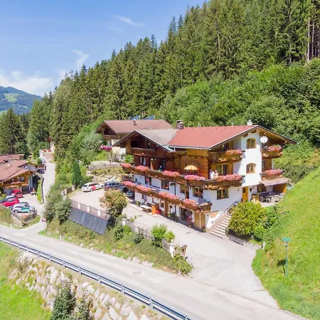 Alpin By Interhome Apartmán Hainzenberg
